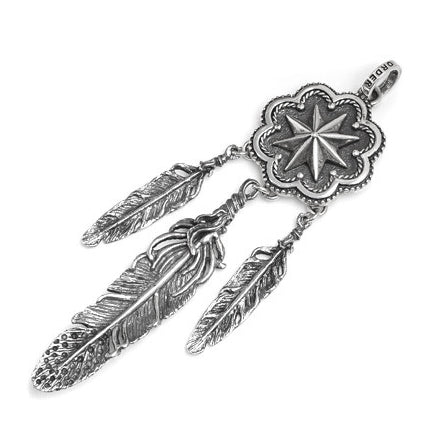 NORTHERN STAR CONCHO PENDANT w/ 3 FEATHERS