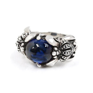 ANTOINETTE CROWNS RING w/ CZ