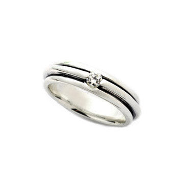 TRIPLE BAND RING w/ DIAMOND