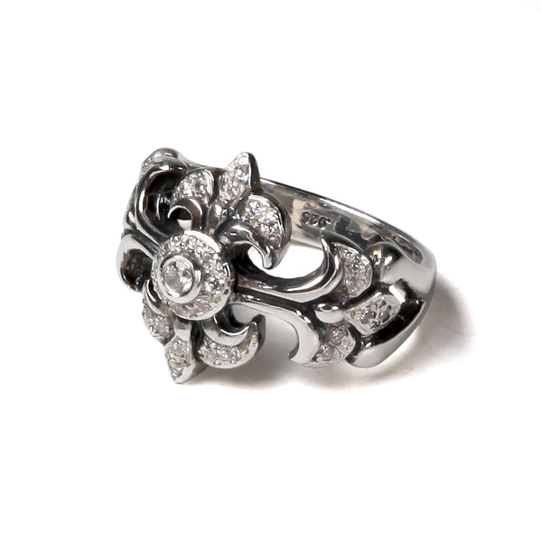 SARAH RING w/ PAVÉ CZ