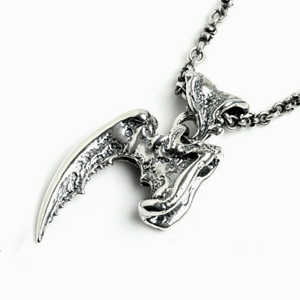 CLAW PENDANT