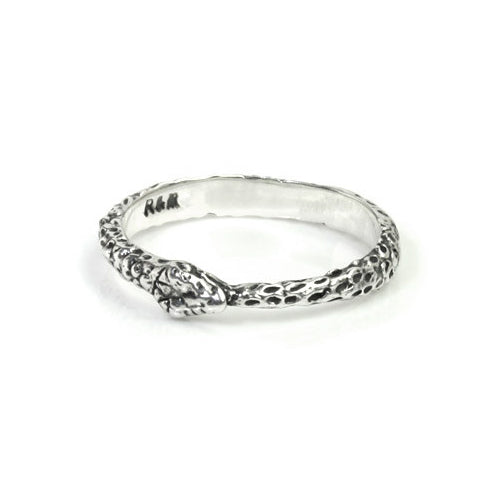 DELICATE SNAKE RING