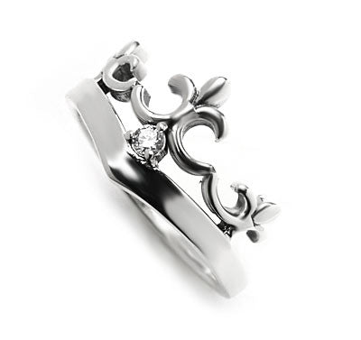DELICATE TIARA RING w/ SINGLE DIAMOND